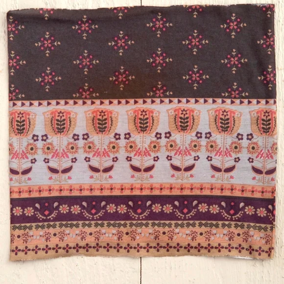 NWT Natural Life Boho Bandeau (Full Size) in Mocha Tulips - Picture 2 of 12